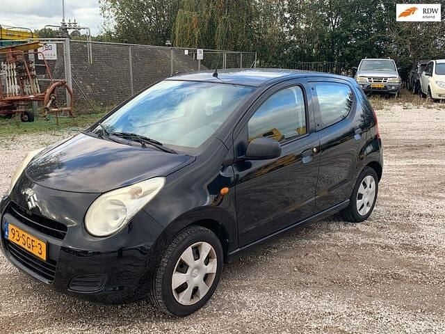 Zwart Gebruikt 2011 Suzuki Alto Cool Hatchback | € 2.350 (Eerlijke prijs) - Afbeelding 1/4