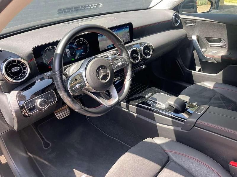 Occasion Mercedes A250 Style 218 PK (160 kW) 2021 Zwart Hatchback