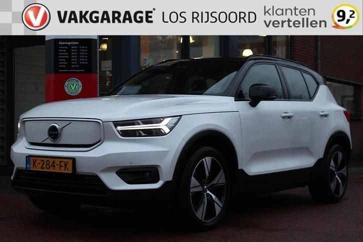 Wit Gebruikt 2020 Volvo XC40 R-Design SUV | € 26.900 (Goede deal) - Afbeelding 1/4