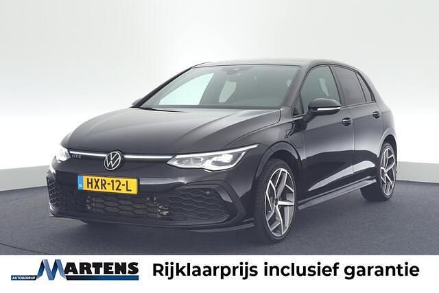 Zwart Gebruikt 2022 VW Golf VIII GTE Hatchback | € 27.949 (Eerlijke prijs) - Afbeelding 1/4