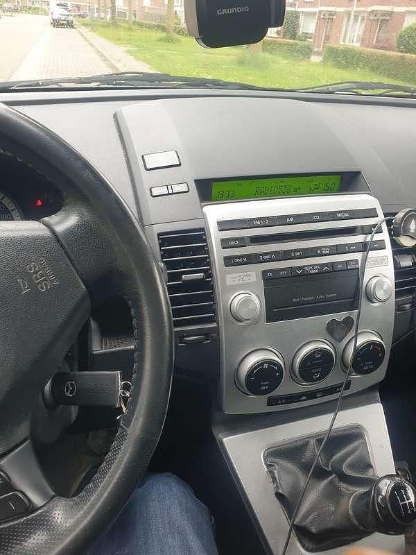 Gebruikt 2006 Mazda 5 Comfort MPV | € 2.100 (Eerlijke prijs) - Afbeelding 1/4