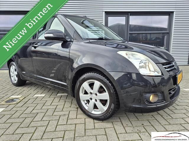 Zwart Occasion 2010 Suzuki Swift Limited Hatchback | € 5.500 (Iets duurder) - Afbeelding 1/4