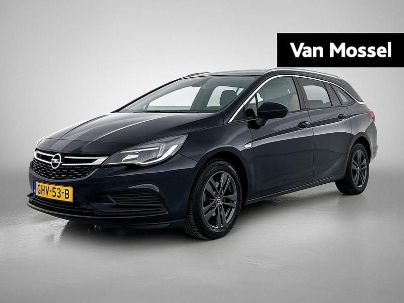 Blauw Gebruikt 2019 Opel Astra Edition Stationwagen | € 10.445 (Goede deal) - Afbeelding 1/3