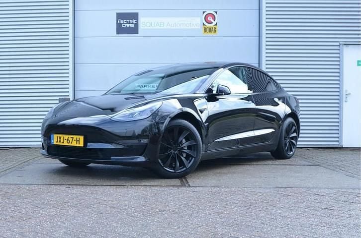 Occasion Tesla Model 3 Long Range AWD 366 kW (498 PK) 2022 Zwart Sedan