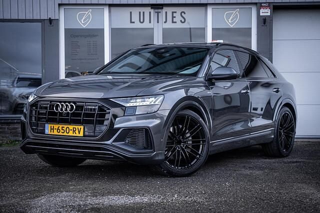 Grijs Gebruikt 2020 Audi Q8 Proline SUV | € 64.500 (Eerlijke prijs) - Afbeelding 1/4