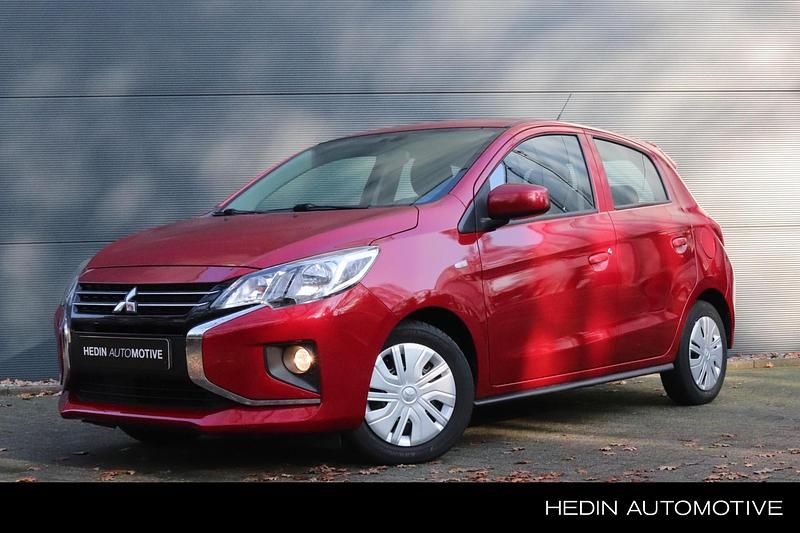 Rood Gebruikt 2021 Mitsubishi Space Star Hatchback | € 9.990 (Eerlijke prijs) - Afbeelding 1/3