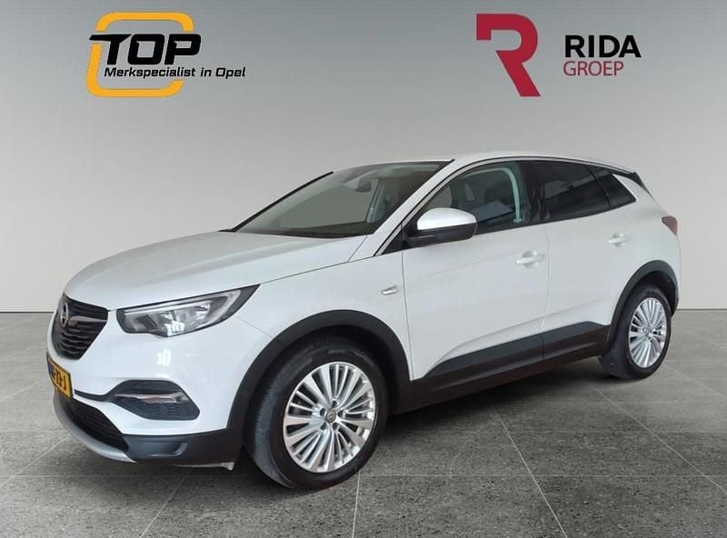 Wit Gebruikt 2018 Opel Grandland X Innovation SUV | € 15.945 (Iets duurder) - Afbeelding 1/4