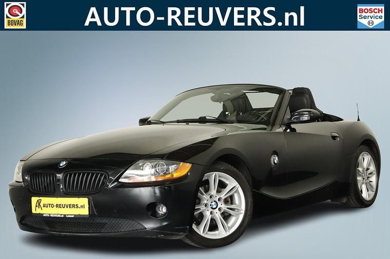 Zwart Occasion 2004 BMW Z4 Cabriolet | € 11.900 (Eerlijke prijs) - Afbeelding 1/4