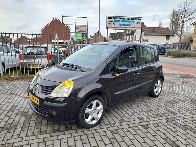Zwart Gebruikt 2005 Renault Modus Luxe MPV | € 1.295 (Iets duurder) - Afbeelding 1/4