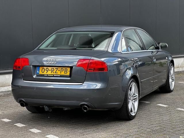 Occasion Audi A4 Proline 256 PK (188 kW) 2005 Grijs Sedan