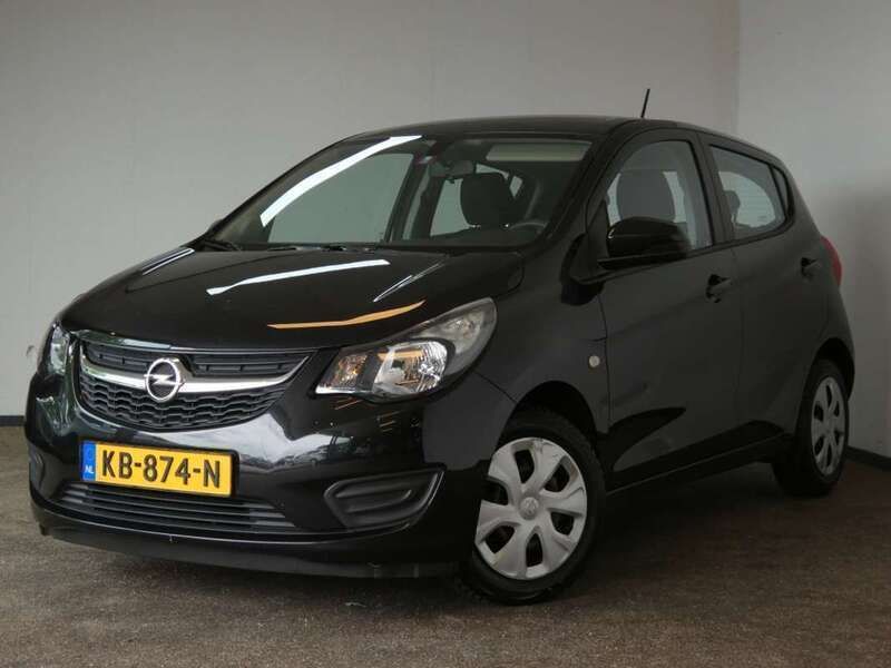 Zwart Gebruikt 2016 Opel Karl Edition Hatchback | € 6.450 (Eerlijke prijs) - Afbeelding 1/4