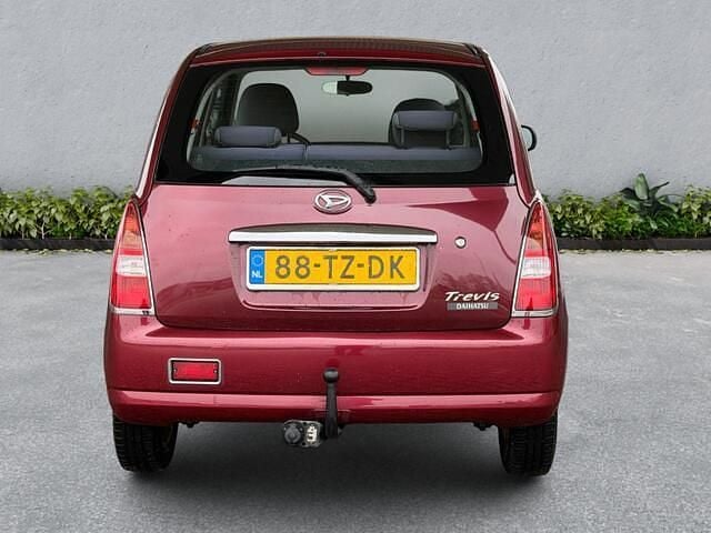Occasion Daihatsu Trevis 59 PK (43 kW) 2007 Rood (metallic) Hatchback