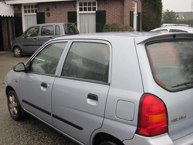 Occasion Suzuki Alto Limited 63 PK (46 kW) 2003 Grijs Hatchback