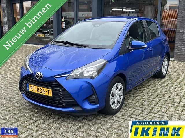 Blauw Gebruikt 2018 Toyota Yaris Comfort Hatchback | € 11.250 (Eerlijke prijs) - Afbeelding 1/4