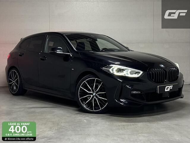 Zwart Gebruikt 2020 BMW 118 M Sport Hatchback | € 24.950 (Iets duurder) - Afbeelding 1/4