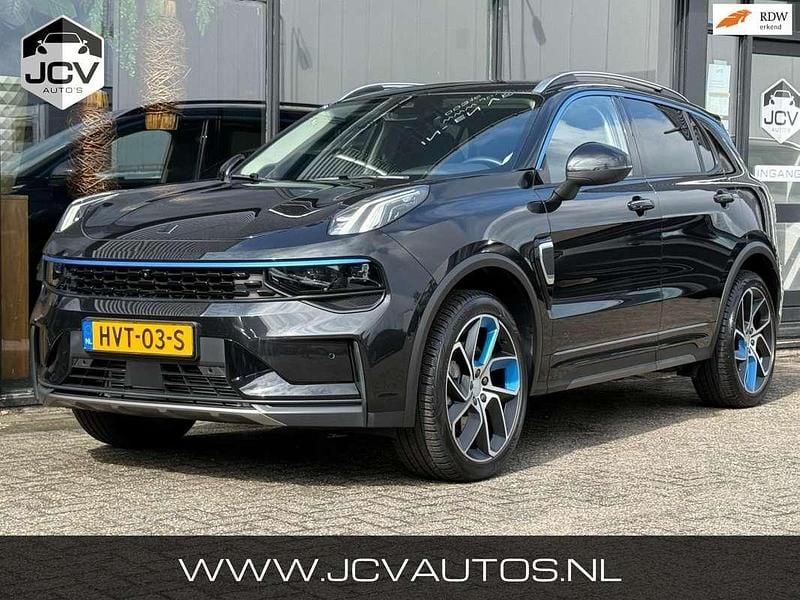 Zwart Gebruikt 2022 Lynk & Co 01 SUV | € 24.888 (Goede deal) - Afbeelding 1/4