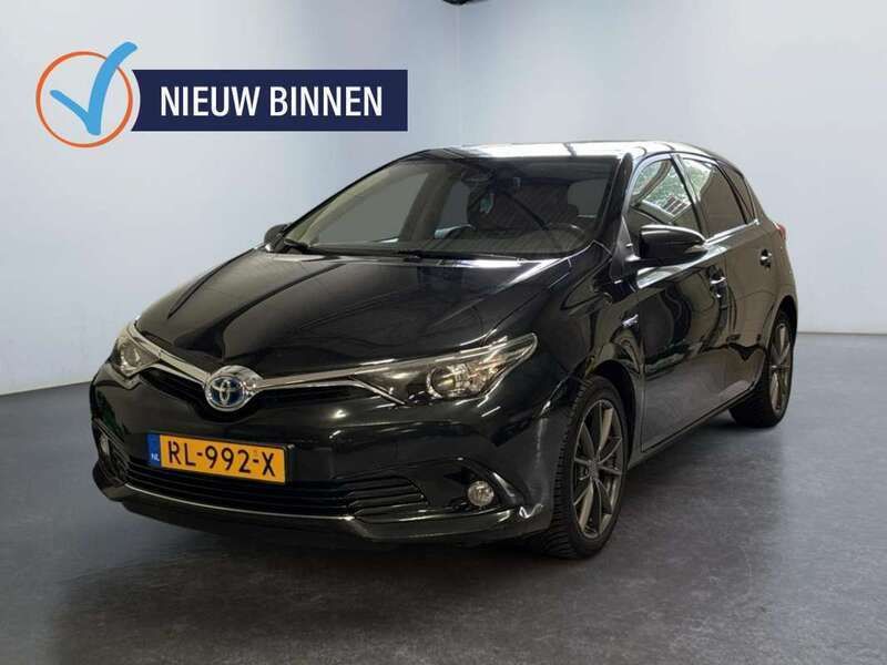 Zwart Gebruikt 2018 Toyota Auris Hybrid Hatchback | € 15.750 (Eerlijke prijs) - Afbeelding 1/4