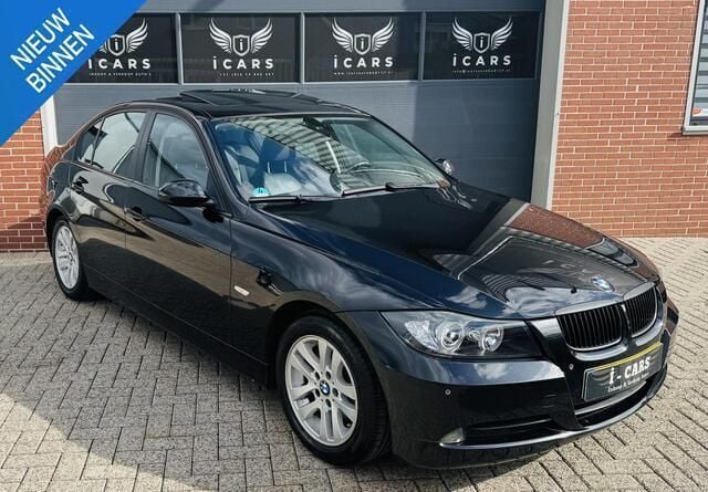 Zwart Gebruikt 2007 BMW 320 Executive Sedan | € 7.500 (Eerlijke prijs) - Afbeelding 1/4