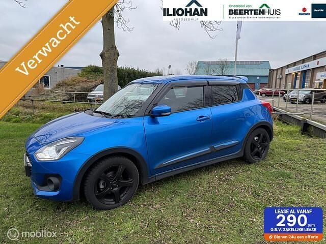 Blauw Gebruikt 2022 Suzuki Swift Style Hatchback | € 17.885 (Eerlijke prijs) - Afbeelding 1/4