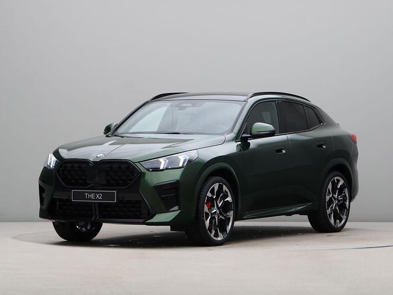 Groen Gebruikt 2026 BMW X2 Comfort Edition SUV | € 75.283 - Afbeelding 1/4