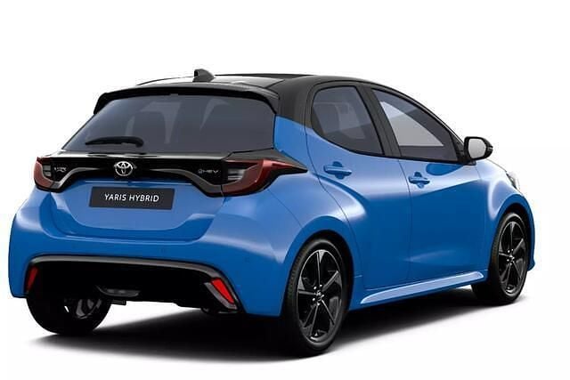 Nieuw Toyota Yaris Executive 129 PK (94 kW) 2026 Blauw Hatchback