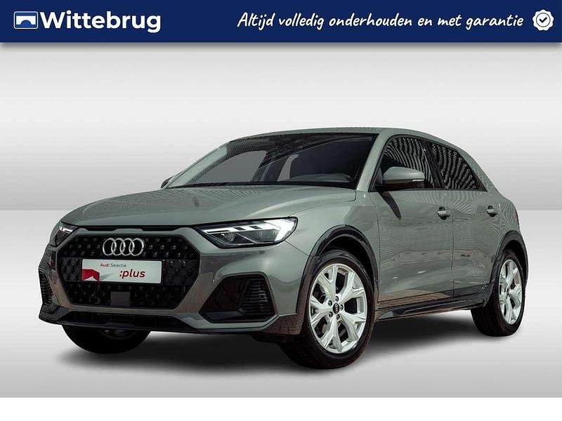 Grijs Gebruikt 2024 Audi A1 Advanced Hatchback | € 34.950 (Iets duurder) - Afbeelding 1/4
