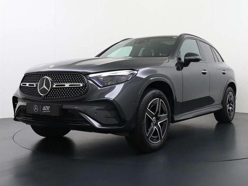 Grijs, metallic lak Nieuw 2025 Mercedes GLC400d Sport Edition SUV | € 87.500 (Eerlijke prijs) - Afbeelding 1/4