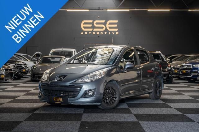 Grijs Gebruikt 2011 Peugeot 207 Access Hatchback | € 2.995 (Eerlijke prijs) - Afbeelding 1/4