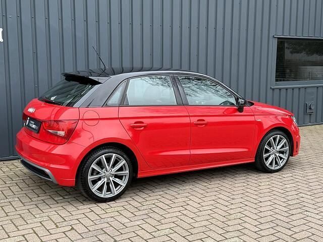Occasion Audi A1 Sportback S-Line 86 PK (63 kW) 2013 Rood (metallic) Hatchback