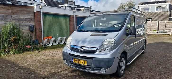 Gebruikt 2010 Opel Vivaro Van | € 5.999 - Afbeelding 1/4