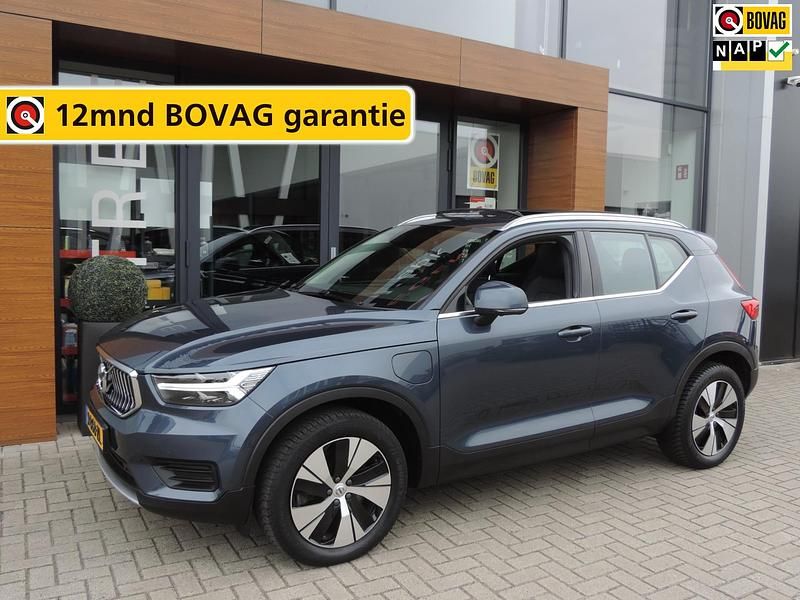 Blauw Gebruikt 2020 Volvo XC40 R-Design SUV | € 30.490 (Eerlijke prijs) - Afbeelding 1/4