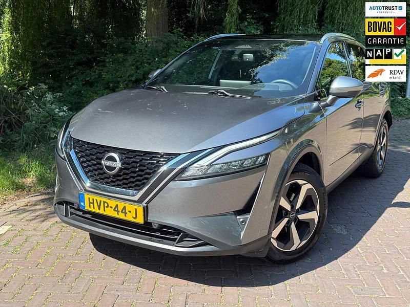 Grijs Gebruikt 2024 Nissan Qashqai SUV | € 29.395 (Super prijs) - Afbeelding 1/4