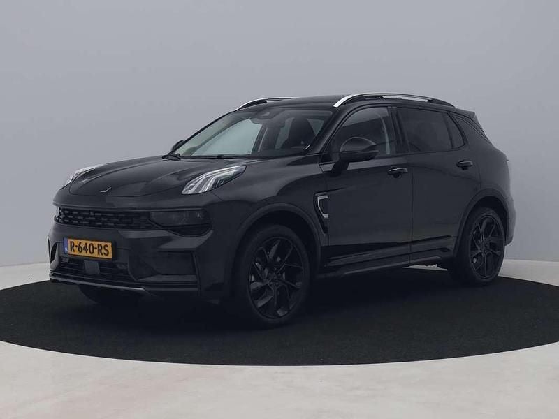Zwart Gebruikt 2022 Lynk & Co 01 SUV | € 25.900 (Eerlijke prijs) - Afbeelding 1/3