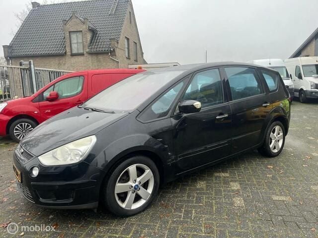 Occasion Ford S-MAX Titanium 140 PK (102 kW) 2009 Zwart metallic MPV