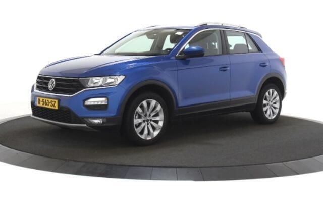 Blauw Gebruikt 2021 VW T-Roc Business SUV | € 19.995 (Super prijs) - Afbeelding 1/4