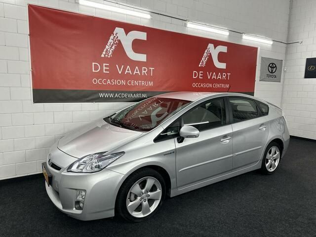 Grijs Gebruikt 2011 Toyota Prius Hatchback | € 9.750 (Iets duurder) - Afbeelding 1/4