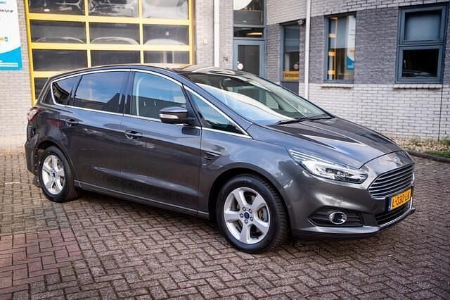 Occasion Ford S-MAX Titanium 161 PK (118 kW) 2015 Grijs MPV