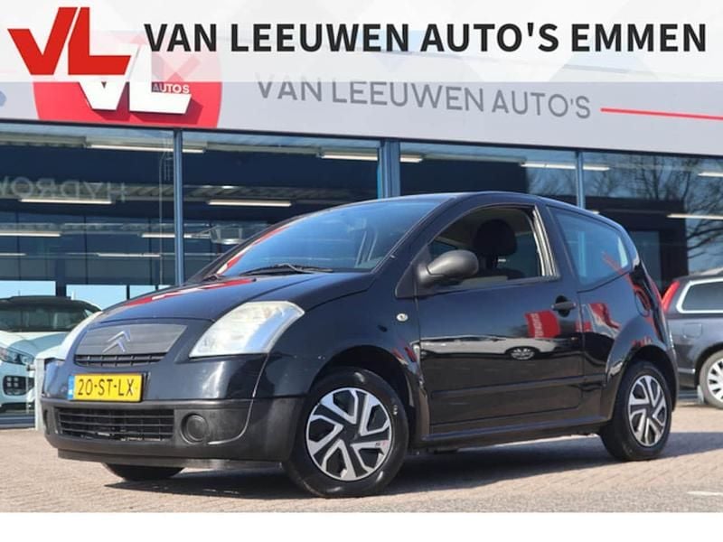Zwart, metallic lak Gebruikt 2006 Citroën C2 Furio Hatchback | € 998 (Eerlijke prijs) - Afbeelding 1/4