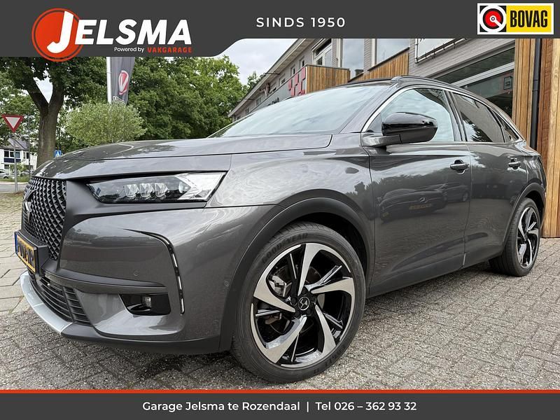 Grijs, metallic lak Occasion 2022 DS Automobiles DS7 Crossback Performance Line Plus SUV | € 27.500 (Super prijs) - Afbeelding 1/4