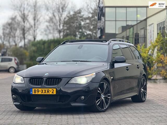 Blauw Gebruikt 2008 BMW 525 M Sport Stationwagen | € 7.950 (Eerlijke prijs) - Afbeelding 1/4
