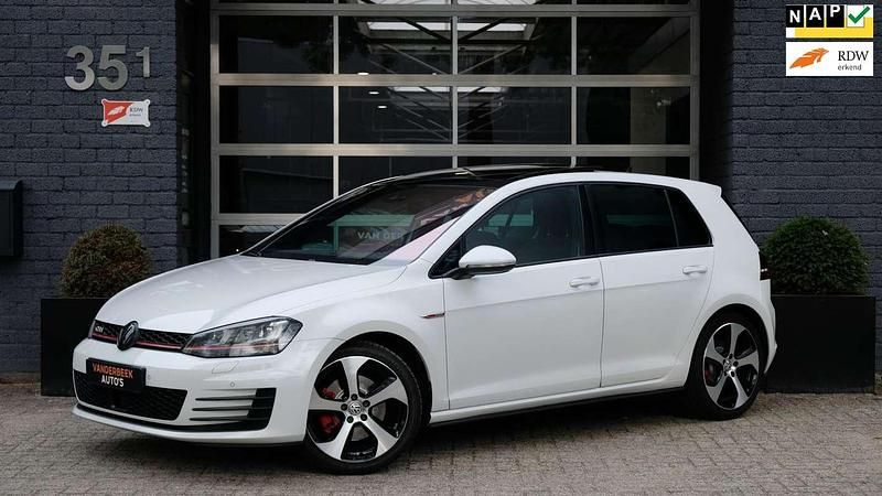 Wit, metallic lak Gebruikt 2013 VW Golf VII GTI Hatchback | € 17.950 (Duur) - Afbeelding 1/4
