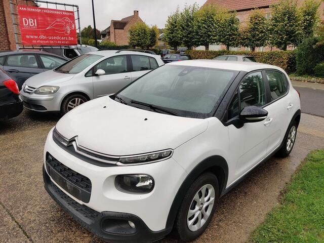 Wit Gebruikt 2017 Citroën C3 Feel Hatchback | € 6.950 (Super prijs) - Afbeelding 1/4