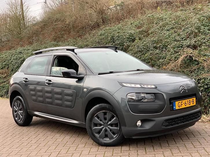 Gebruikt 2015 Citroën C4 Cactus Feel Hatchback | € 5.500 (Eerlijke prijs) - Afbeelding 1/4
