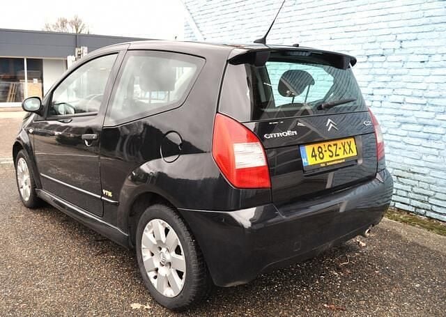 Occasion Citroën C2 VTR Sport 74 PK (54 kW) 2006 Zwart (metallic) Hatchback