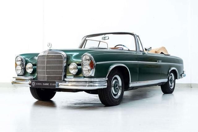 Groen Gebruikt 1967 Mercedes W112 SE Cabriolet | € 295.000 - Afbeelding 1/4