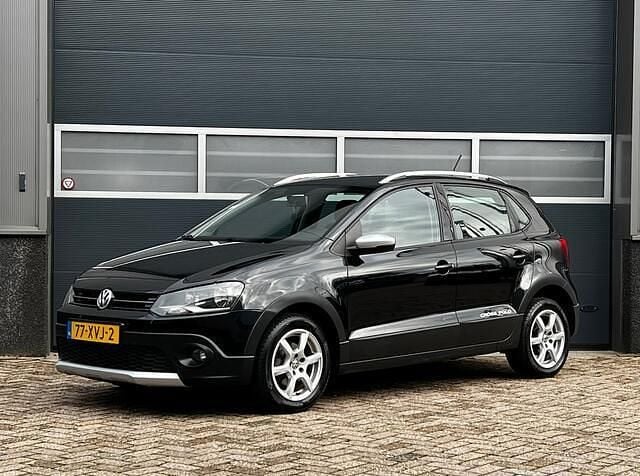 Zwart Gebruikt 2012 VW Polo Cross Hatchback | € 3.950 (Goede deal) - Afbeelding 1/4