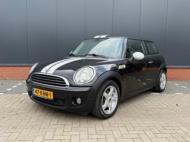 Zwart Gebruikt 2009 Mini ONE Business Hatchback | € 1.995 (Goede deal) - Afbeelding 1/4