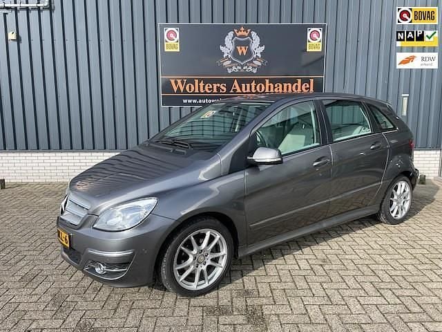 Occasion Mercedes B180 Business 116 PK (85 kW) 2010 Grijs MPV