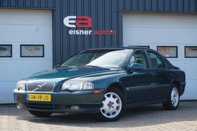 Groen Gebruikt 2002 Volvo S80 Sedan | € 2.449 (Eerlijke prijs) - Afbeelding 1/4