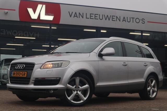 Grijs Gebruikt 2006 Audi Q7 Basis SUV | € 12.900 (Eerlijke prijs) - Afbeelding 1/4